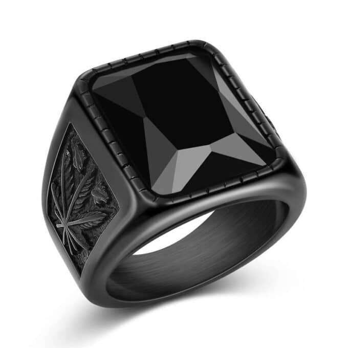 Bague noire Vladimiro : élégance et style intemporels pour un look unique